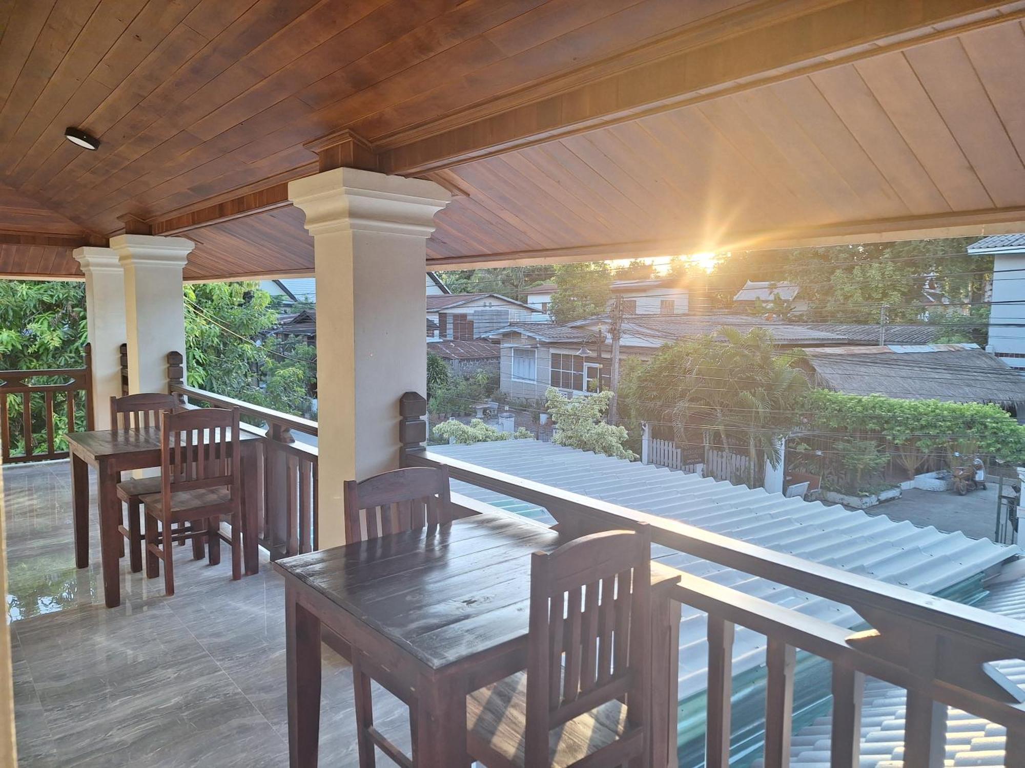 Villa Khounsok Sunset Luang Prabang Esterno foto